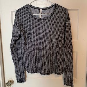 Lululemon Long sleeve top